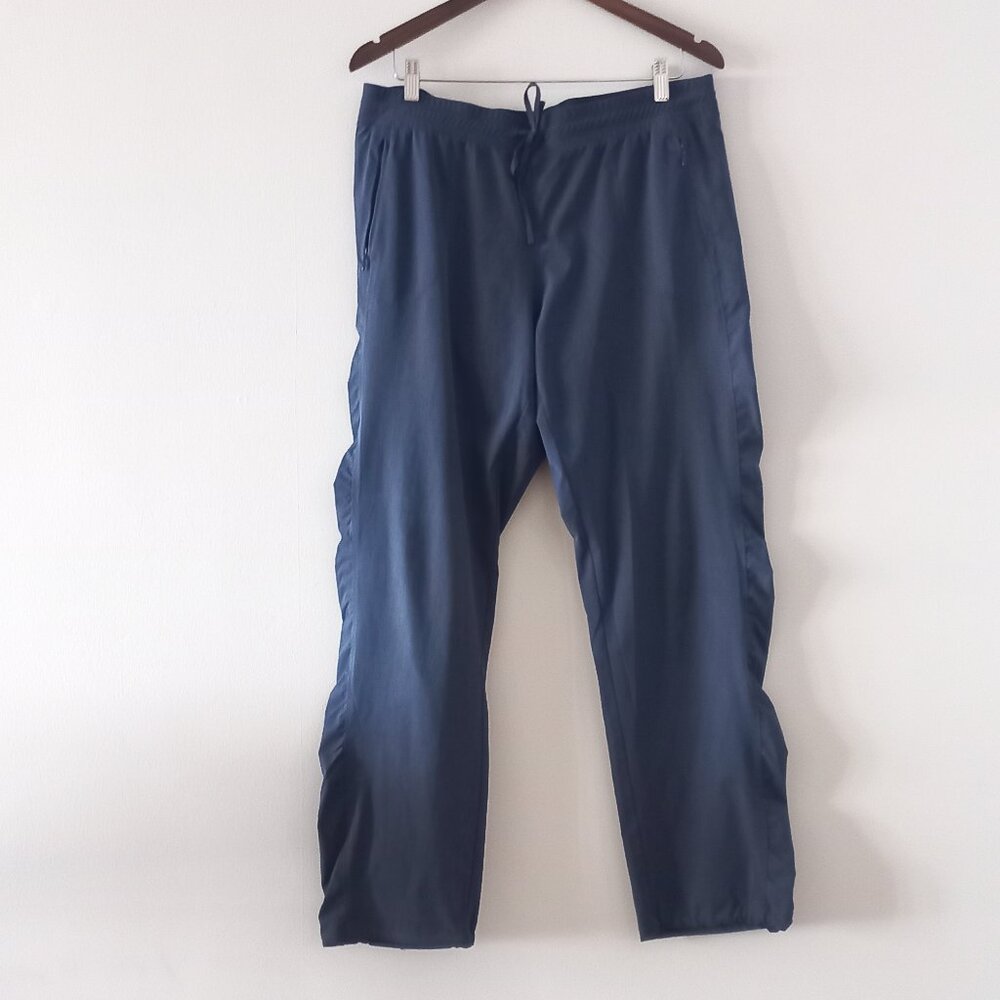 KUHL athletic pants